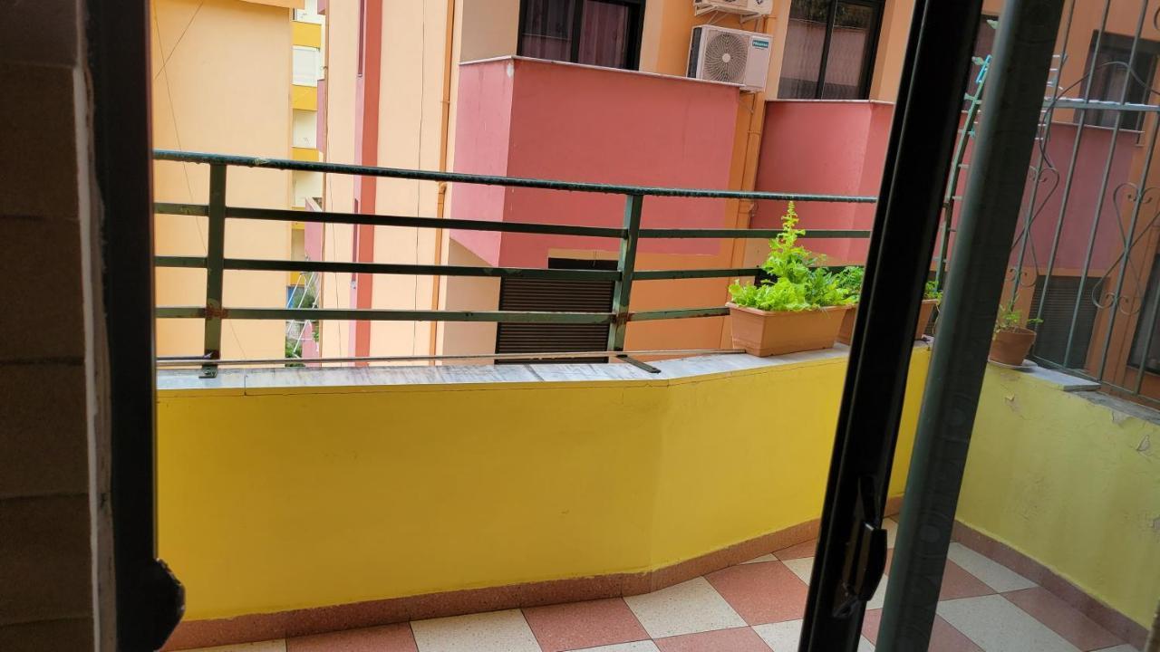 Charming Apartment Lushnje ภายนอก รูปภาพ